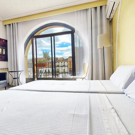 Hostal Martes Caceres Plaza Mayor - Tercer Piso Sin Ascensor Extérieur photo