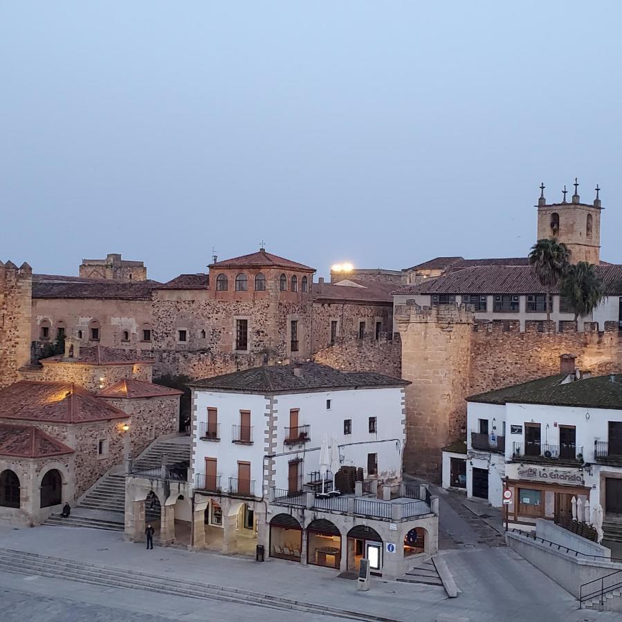 Hostal Martes Caceres Plaza Mayor - Tercer Piso Sin Ascensor Extérieur photo