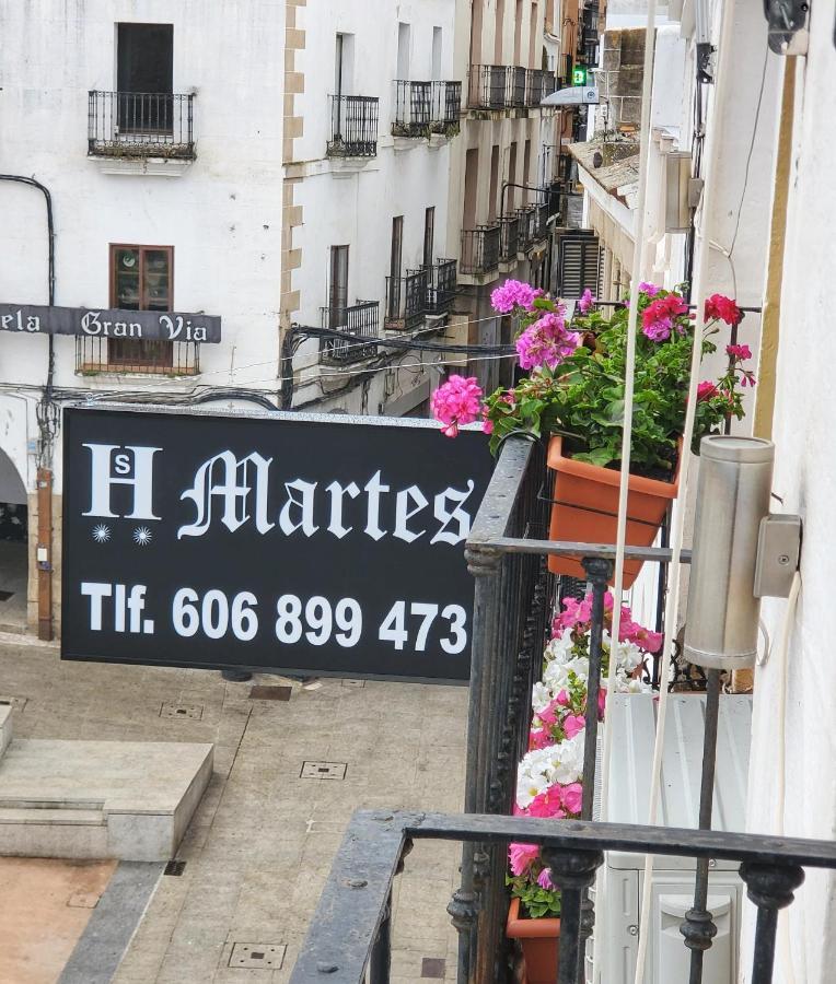 Hostal Martes Caceres Plaza Mayor - Tercer Piso Sin Ascensor Extérieur photo