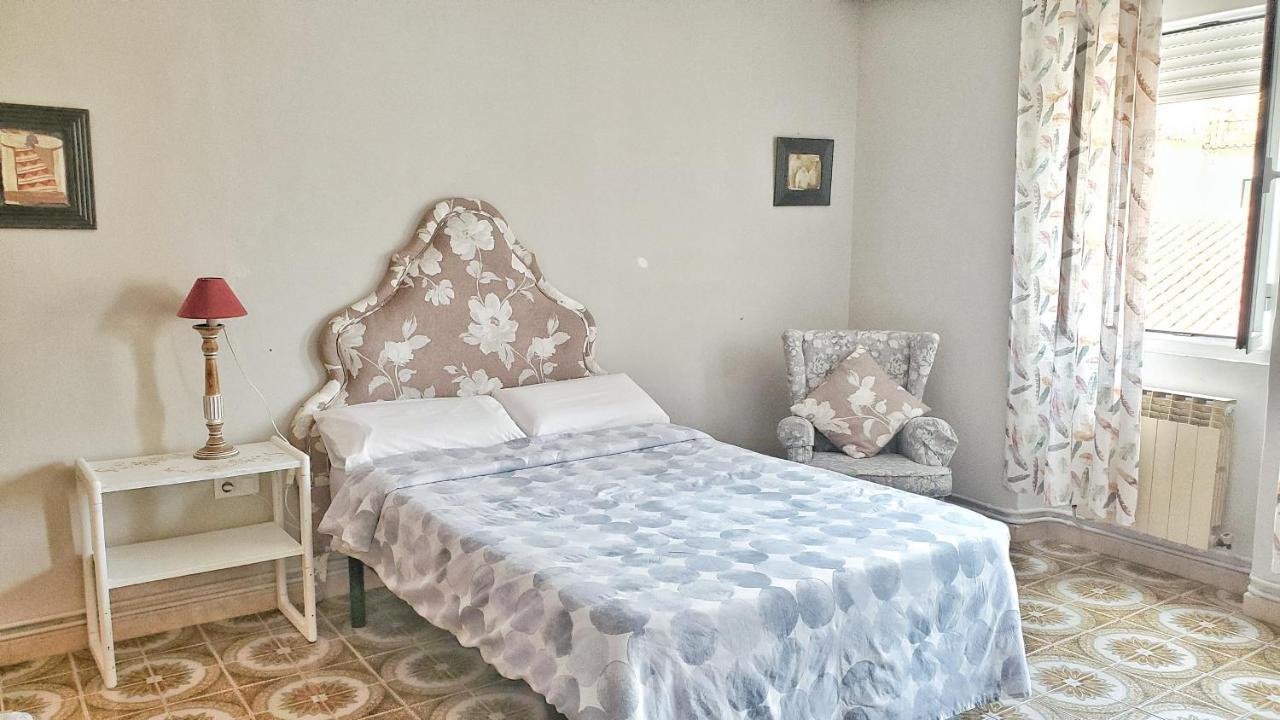 Hostal Martes Caceres Plaza Mayor - Tercer Piso Sin Ascensor Extérieur photo