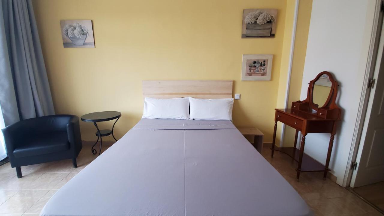 Hostal Martes Caceres Plaza Mayor - Tercer Piso Sin Ascensor Extérieur photo