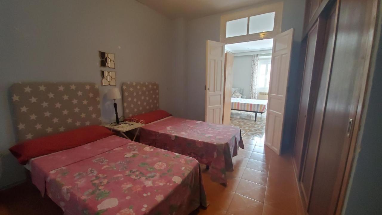 Hostal Martes Caceres Plaza Mayor - Tercer Piso Sin Ascensor Extérieur photo